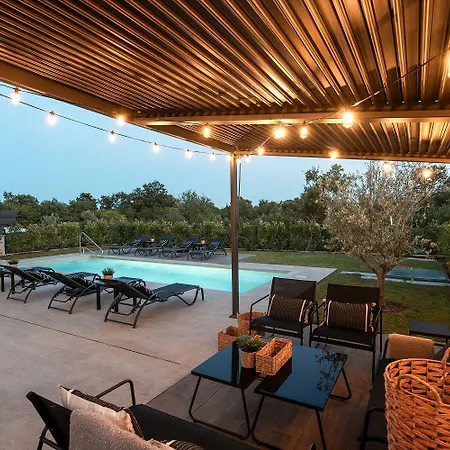 Atemberaubende Mit Privatpool, Sauna, Billard, Kicker, Heimtrainer, Bbq * פורץ
