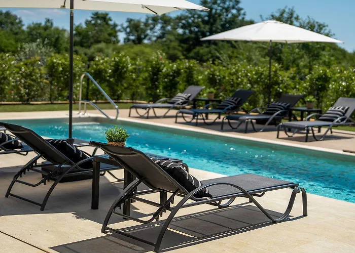 Vikendica Atemberaubende Mit Privatpool, Sauna, Billard, Kicker, Heimtrainer, Bbq Porec